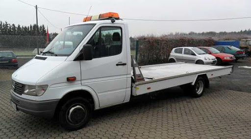 Изображение эвакуатора в Сургуте 