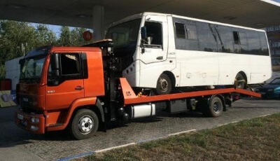 фото эвакуатора автобусов в сургуте